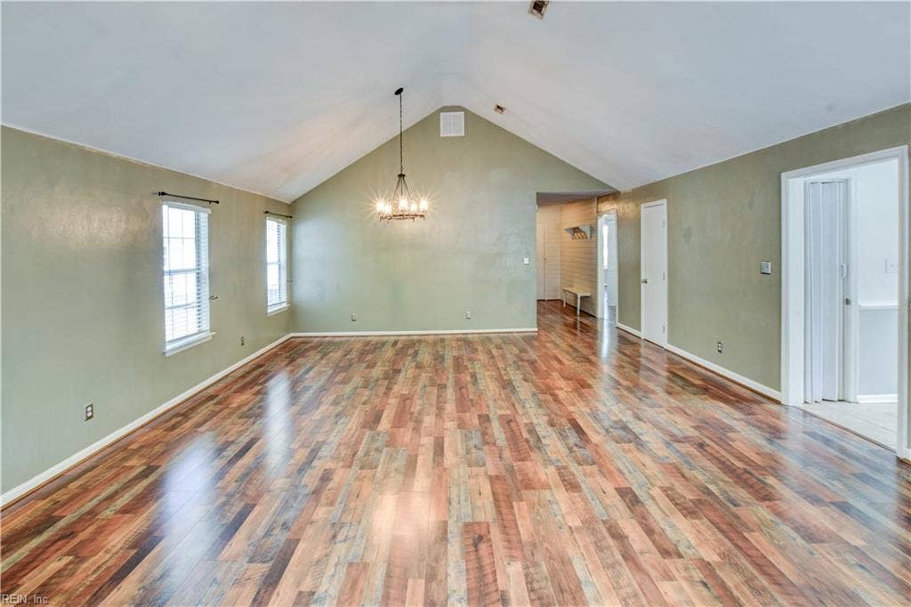 117 Poplar Grove Crescent, Suffolk, VA 23434 117 Poplar Grove Crescent, Suffolk, VA 23434