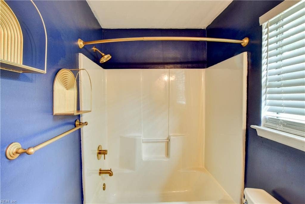 117 Poplar Grove Crescent, Suffolk, VA 23434 117 Poplar Grove Crescent, Suffolk, VA 23434
