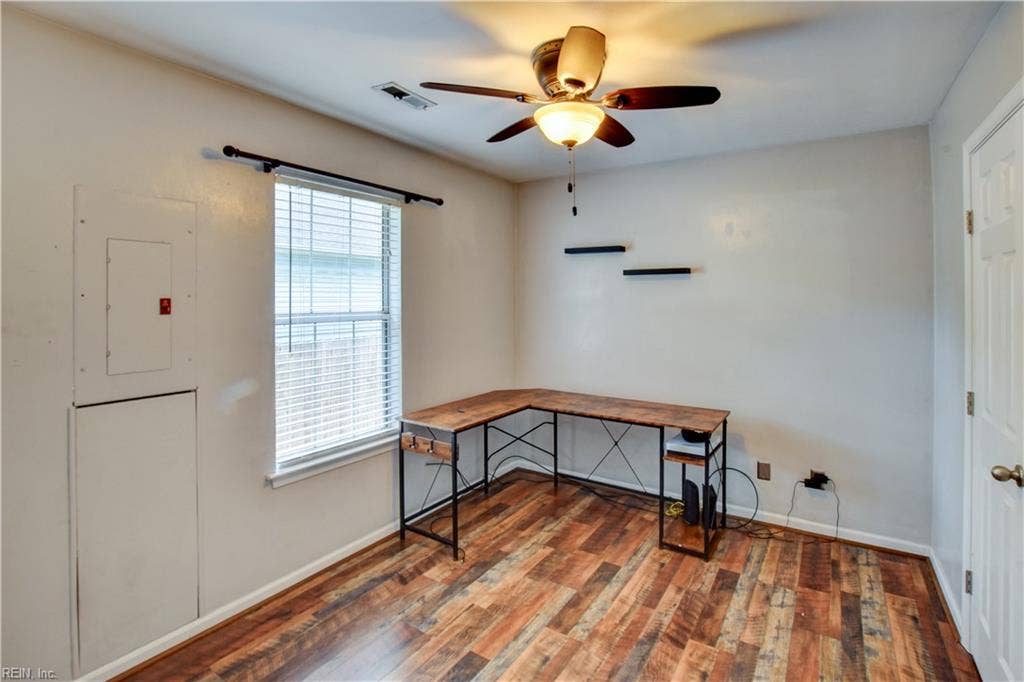 117 Poplar Grove Crescent, Suffolk, VA 23434 117 Poplar Grove Crescent, Suffolk, VA 23434