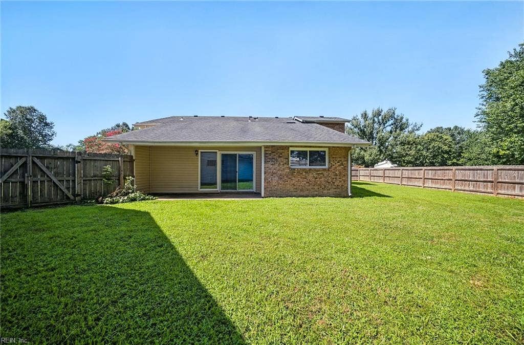 1424 Planting Court, Green Run, Virginia Beach, VA 23453