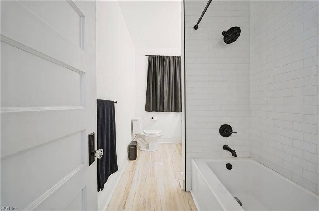 311 W 32nd Street, Norfolk, VA 23508 311 W 32nd Street, Norfolk, VA 23508