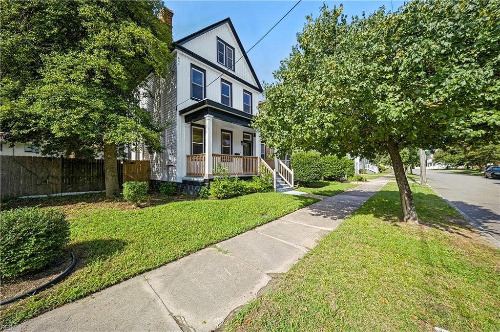 311 W 32nd Street, Norfolk, VA 23508 311 W 32nd Street, Norfolk, VA 23508