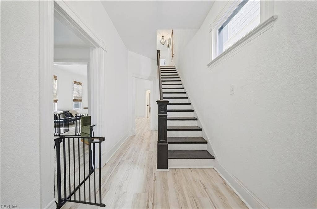 311 W 32nd Street, Norfolk, VA 23508 311 W 32nd Street, Norfolk, VA 23508