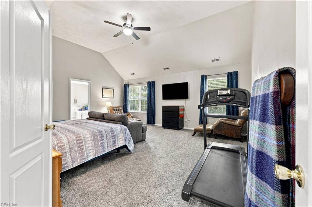 207 Catalpa Court, Suffolk, VA 23435 Second floor Primary Suite
