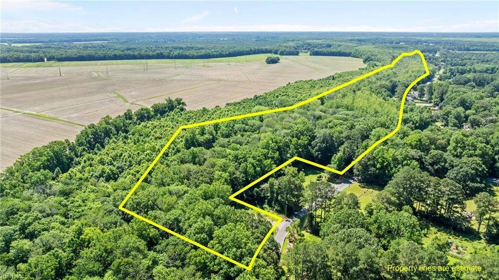 1421 Saint Brides Road West offers 16+ acres in Southern Chesapeake.