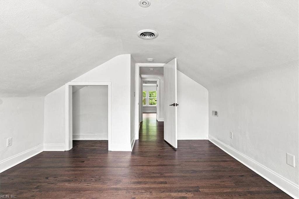 3040 Edinburgh Drive, Kings Grant, Virginia Beach, VA 23452