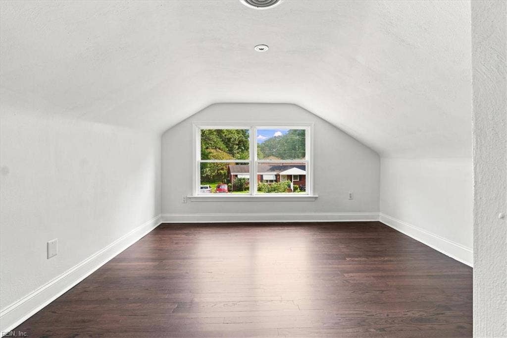 Open bonus room.  2 additional rooms upstairs