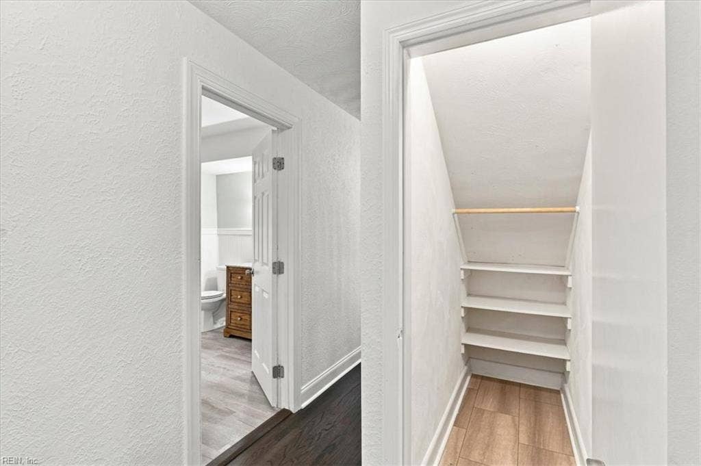 3040 Edinburgh Drive, Kings Grant, Virginia Beach, VA 23452