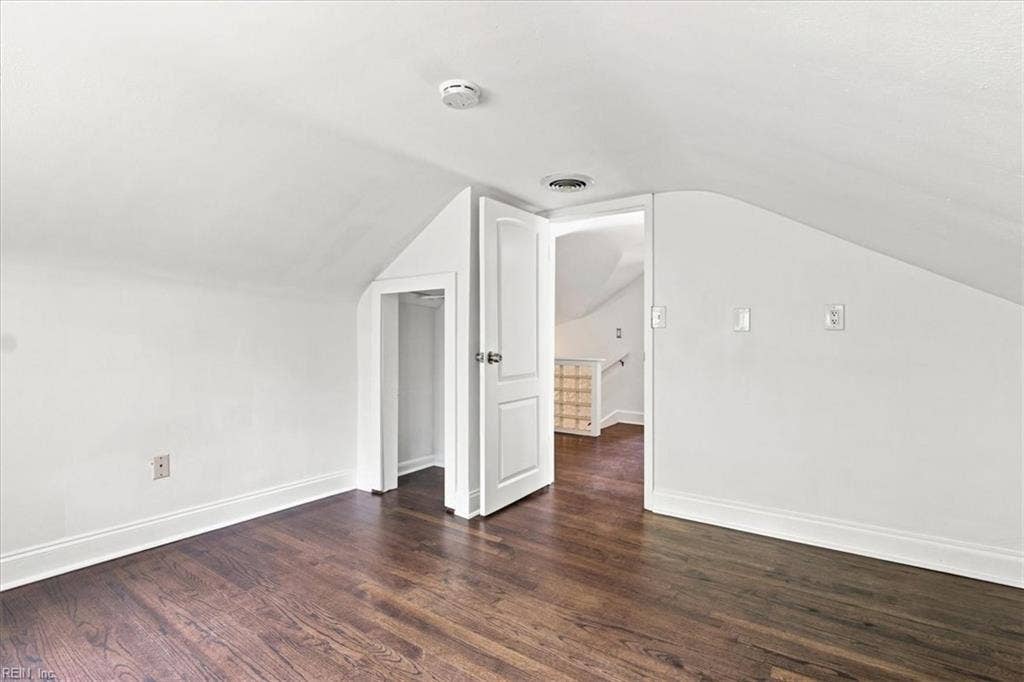 Additional bonus room on second floor