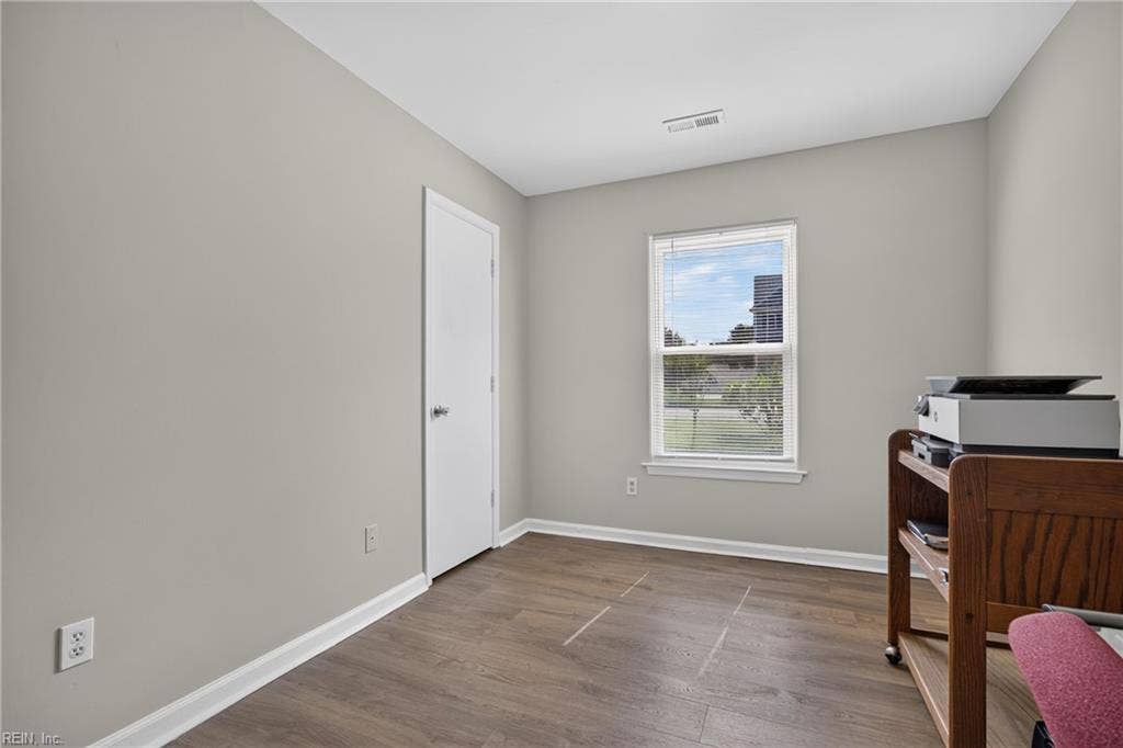 17 Stoneybrook Lane, Stoneybrook Estate, Newport News, VA 23608 17 Stoneybrook Lane, Stoneybrook Estate, Newport News, VA 23608