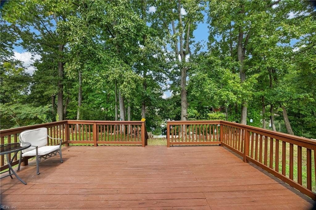 17 Stoneybrook Lane, Stoneybrook Estate, Newport News, VA 23608 17 Stoneybrook Lane, Stoneybrook Estate, Newport News, VA 23608