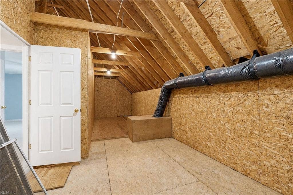 Don't miss the large walk in Attic with great storage space
