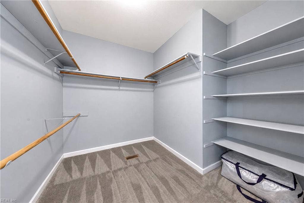 Generous Closet Space