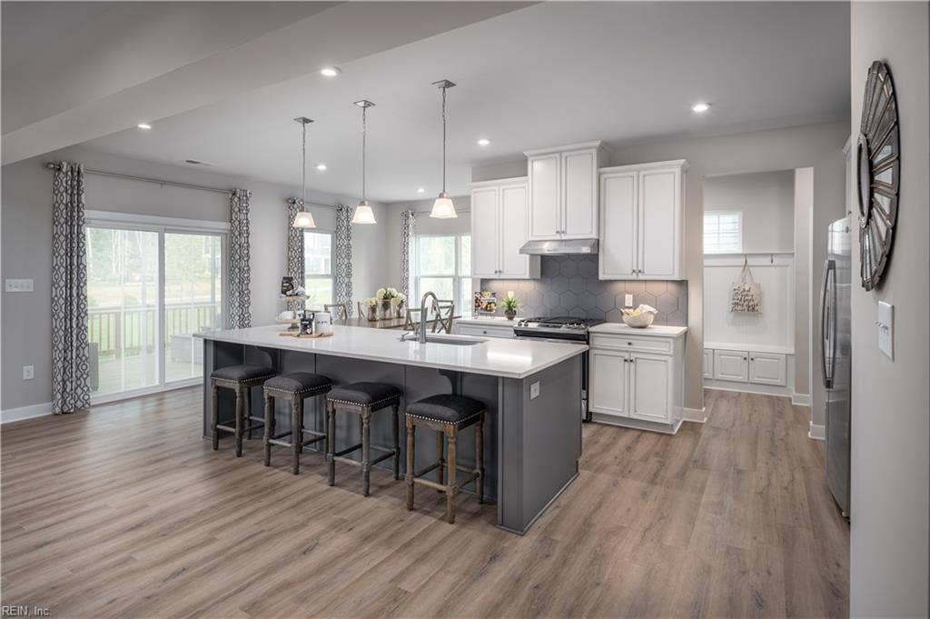 7120 Holiday Lane, Toano, VA 23168 7120 Holiday Lane, Toano, VA 23168