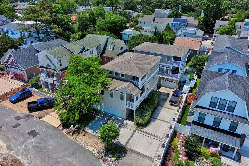 5512 Holly Road, North End, Virginia Beach, VA 23451 5512 Holly Road, North End, Virginia Beach, VA 23451