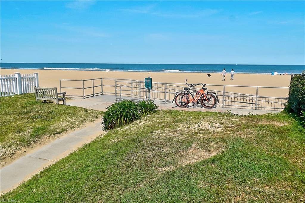 5512 Holly Road, North End, Virginia Beach, VA 23451 5512 Holly Road, North End, Virginia Beach, VA 23451