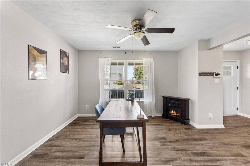 1315 Spratley Street, Park View, Portsmouth, VA 23704 1315 Spratley Street, Park View, Portsmouth, VA 23704