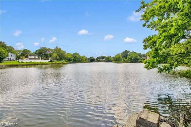 1315 Spratley Street, Park View, Portsmouth, VA 23704 1315 Spratley Street, Park View, Portsmouth, VA 23704