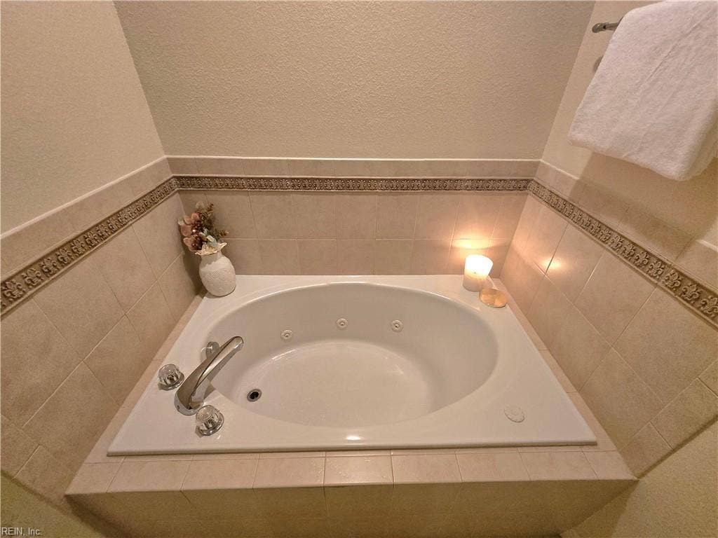 Relax in the Jetted Tub