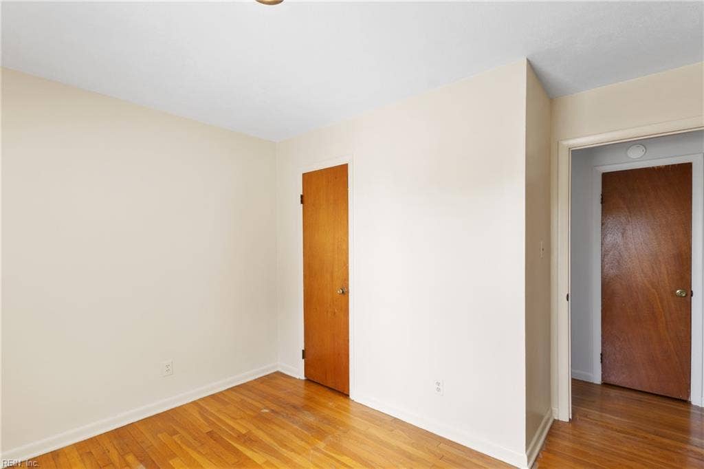 Bedroom #1