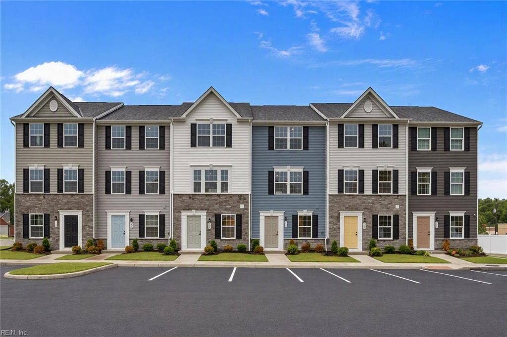 166 Shipwright Lane, Westhall Towns, Suffolk, VA 23434