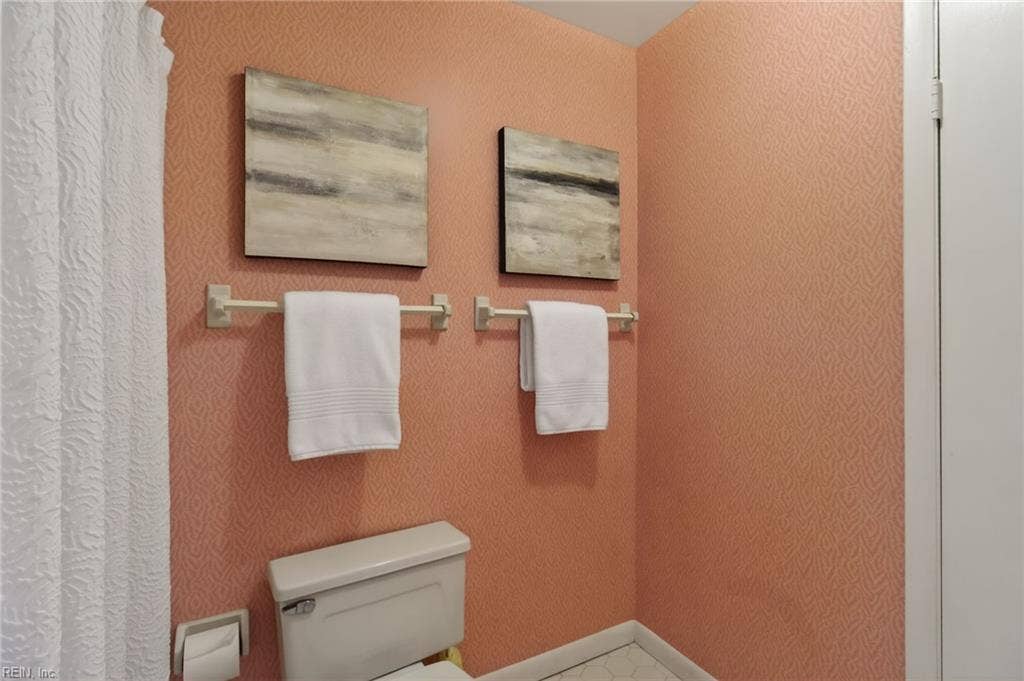 3925 Ocean Cut Lane, Ocean Hills, Virginia Beach, VA 23451