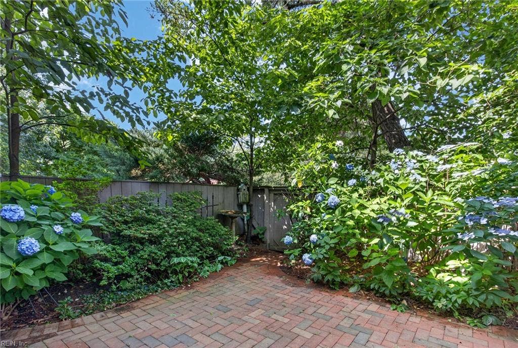 3925 Ocean Cut Lane, Ocean Hills, Virginia Beach, VA 23451