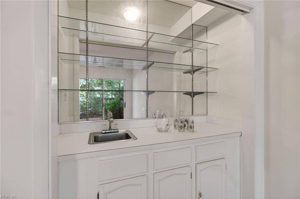 3925 Ocean Cut Lane, Ocean Hills, Virginia Beach, VA 23451
