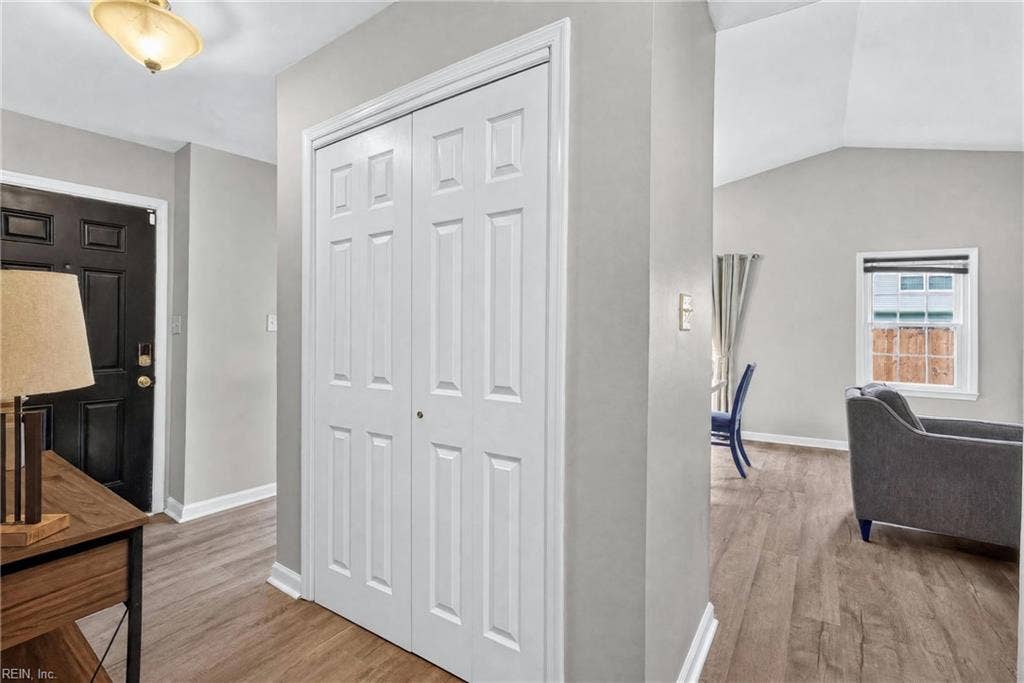20 Sanlun Lakes Drive, Hampton, VA 23666 20 Sanlun Lakes Drive, Hampton, VA 23666