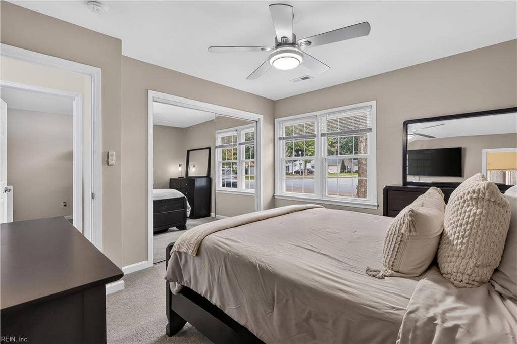 20 Sanlun Lakes Drive, Hampton, VA 23666 20 Sanlun Lakes Drive, Hampton, VA 23666