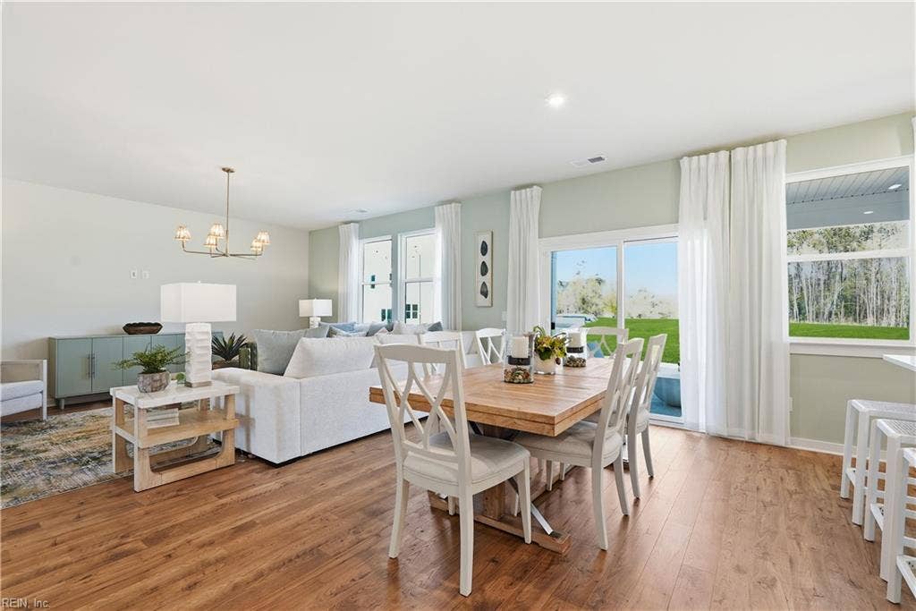 167 Getty Road, River Highlands, Suffolk, VA 23434 *Photo of Similar Decorated Model* Dining into Family Room