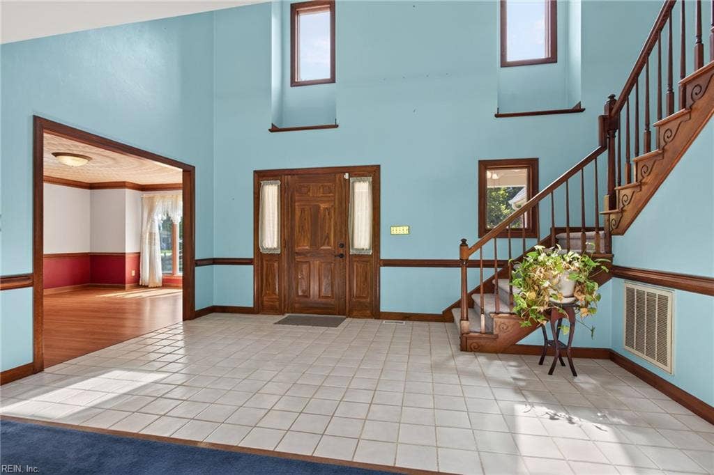 9327 Rivershore Drive, Suffolk, VA 23433 9327 Rivershore Drive, Suffolk, VA 23433