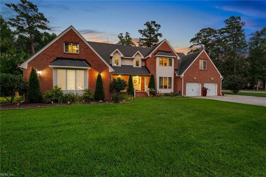 9327 Rivershore Drive, Suffolk, VA 23433 9327 Rivershore Drive, Suffolk, VA 23433