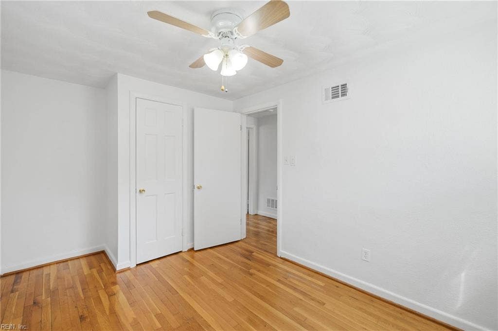 556 Caren Drive, Virginia Beach, VA 23452