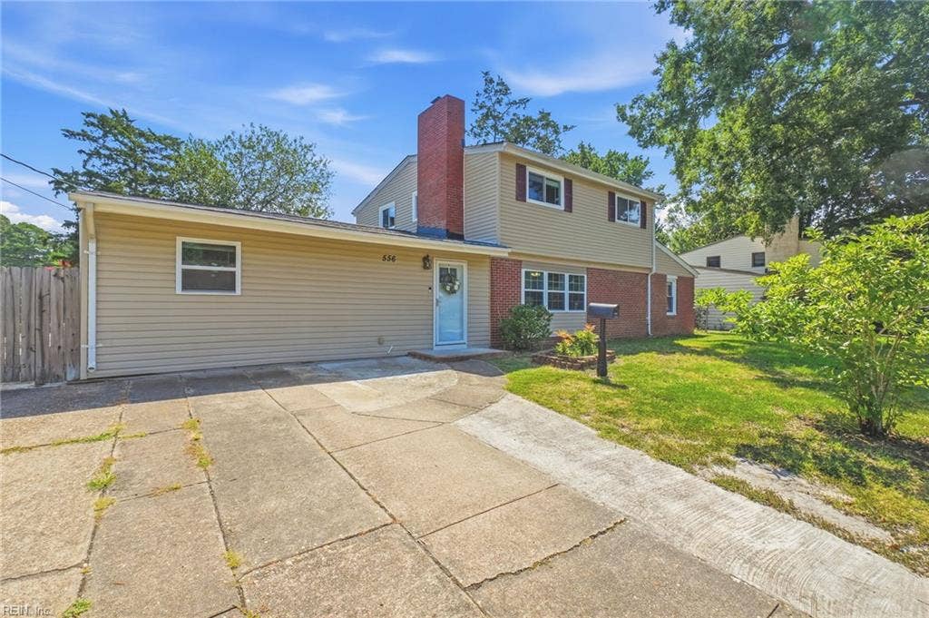 556 Caren Drive, Virginia Beach, VA 23452
