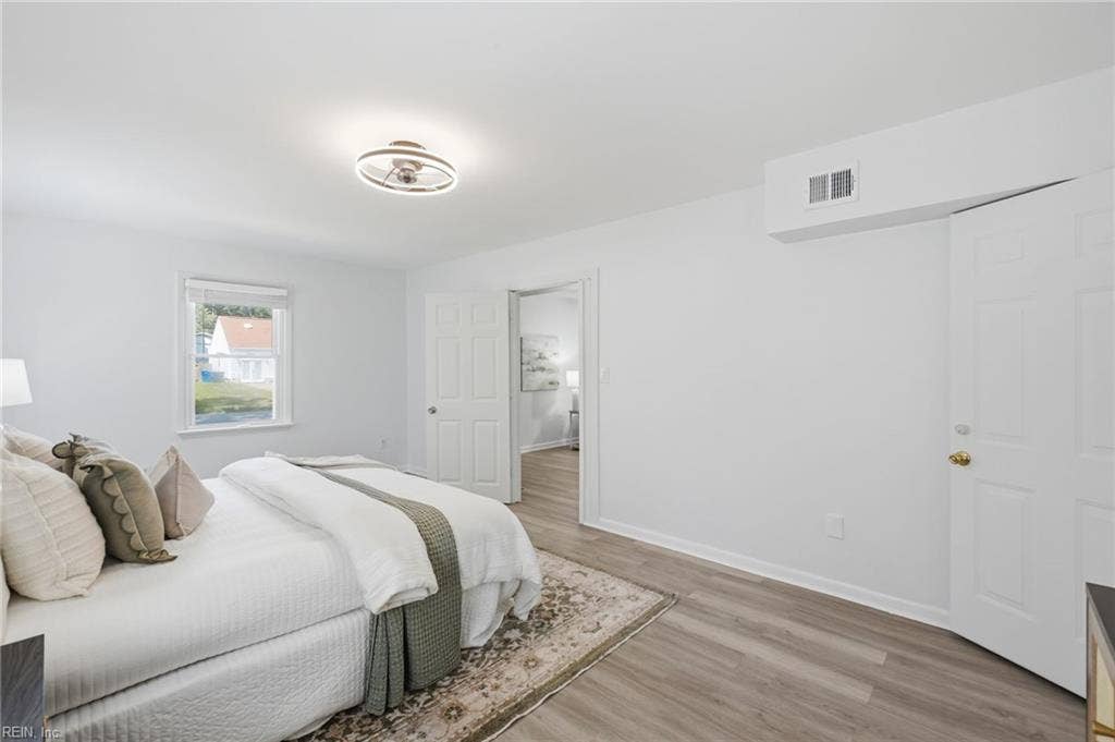 556 Caren Drive, Virginia Beach, VA 23452