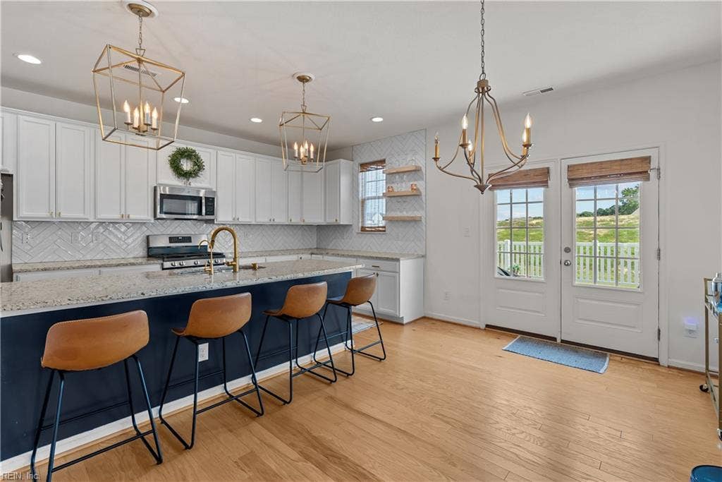 111 Brookside Lane, Suffolk, VA 23434 111 Brookside Lane, Suffolk, VA 23434