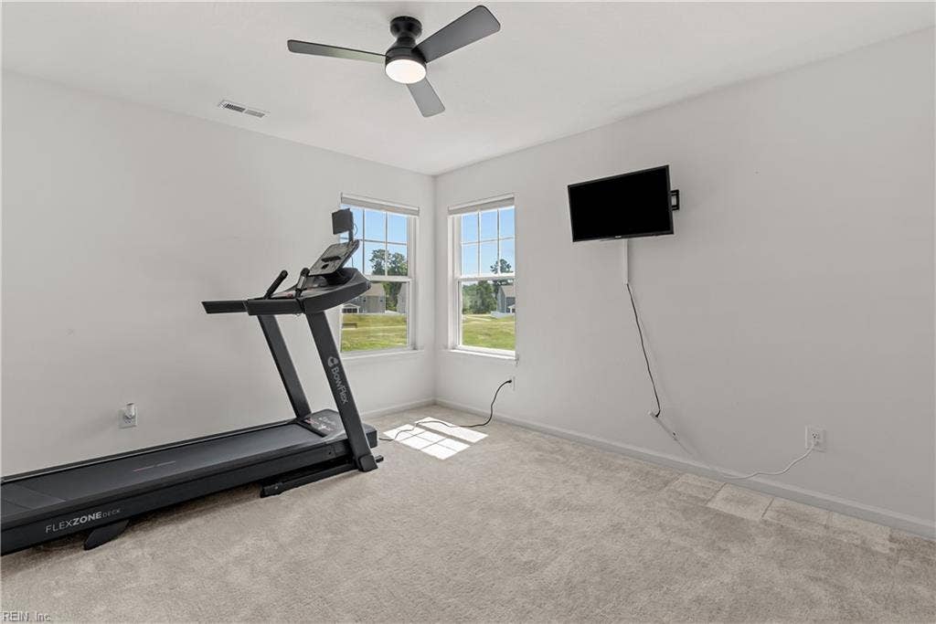 111 Brookside Lane, Suffolk, VA 23434 111 Brookside Lane, Suffolk, VA 23434