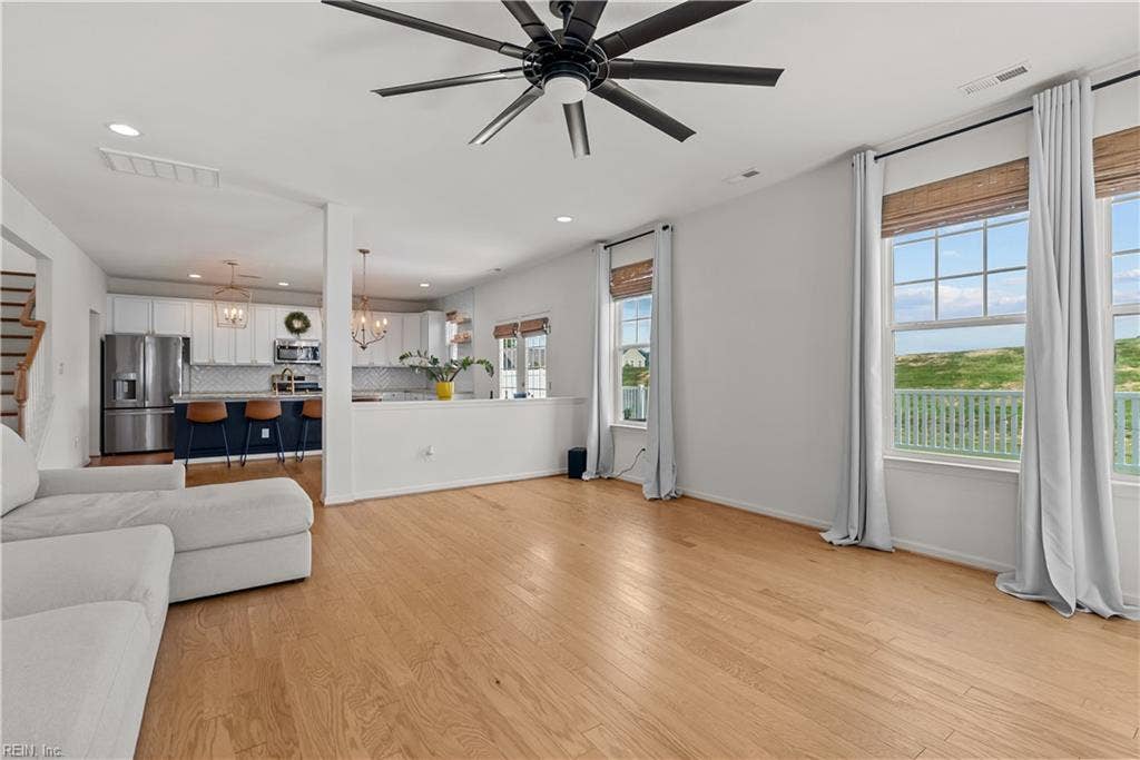 111 Brookside Lane, Suffolk, VA 23434 111 Brookside Lane, Suffolk, VA 23434
