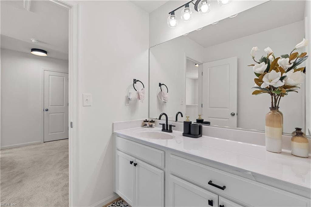 111 Brookside Lane, Suffolk, VA 23434 111 Brookside Lane, Suffolk, VA 23434