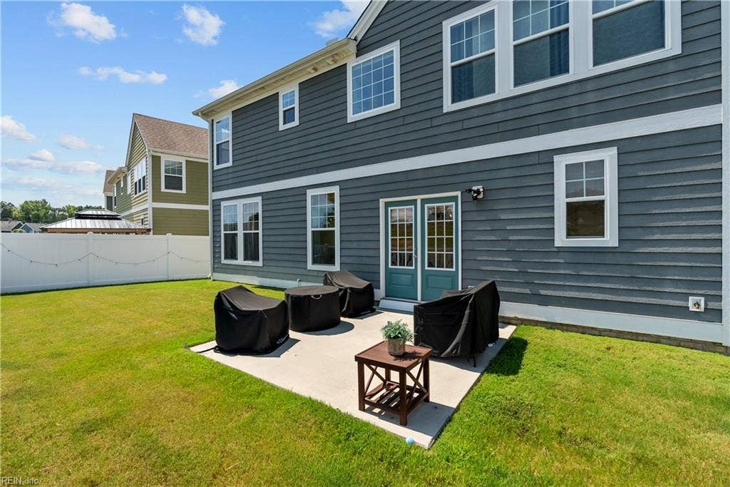 111 Brookside Lane, Suffolk, VA 23434 111 Brookside Lane, Suffolk, VA 23434