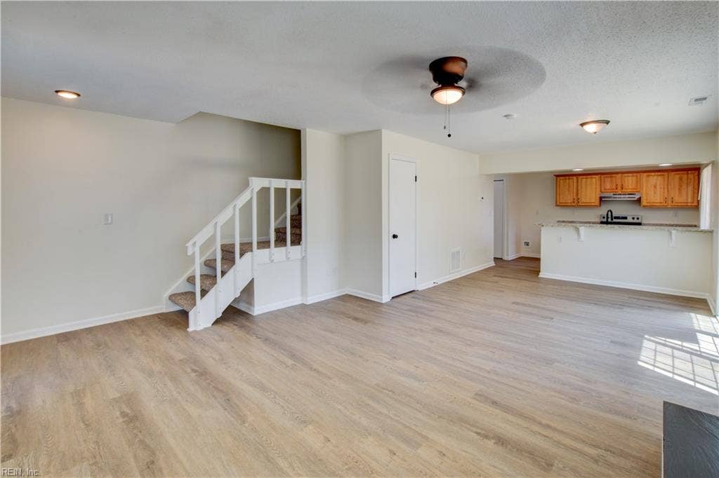 604 Oleander Circle, Kempsville, Virginia Beach, VA 23464 604 Oleander Circle, Kempsville, Virginia Beach, VA 23464