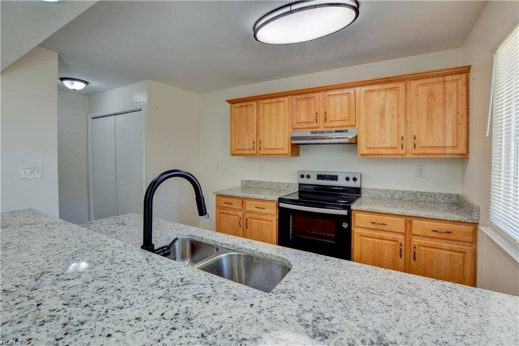604 Oleander Circle, Kempsville, Virginia Beach, VA 23464 604 Oleander Circle, Kempsville, Virginia Beach, VA 23464