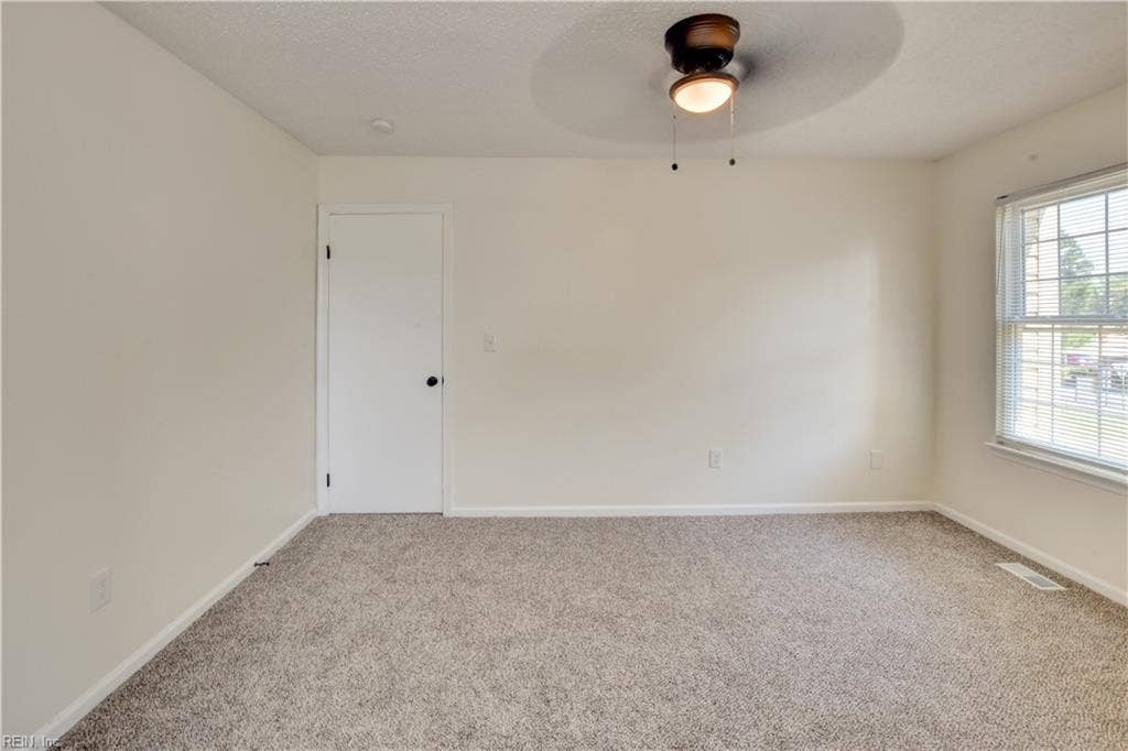 604 Oleander Circle, Kempsville, Virginia Beach, VA 23464 604 Oleander Circle, Kempsville, Virginia Beach, VA 23464