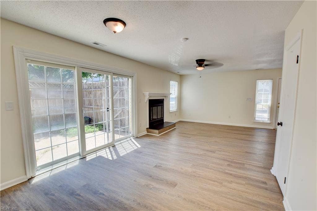 604 Oleander Circle, Kempsville, Virginia Beach, VA 23464 604 Oleander Circle, Kempsville, Virginia Beach, VA 23464