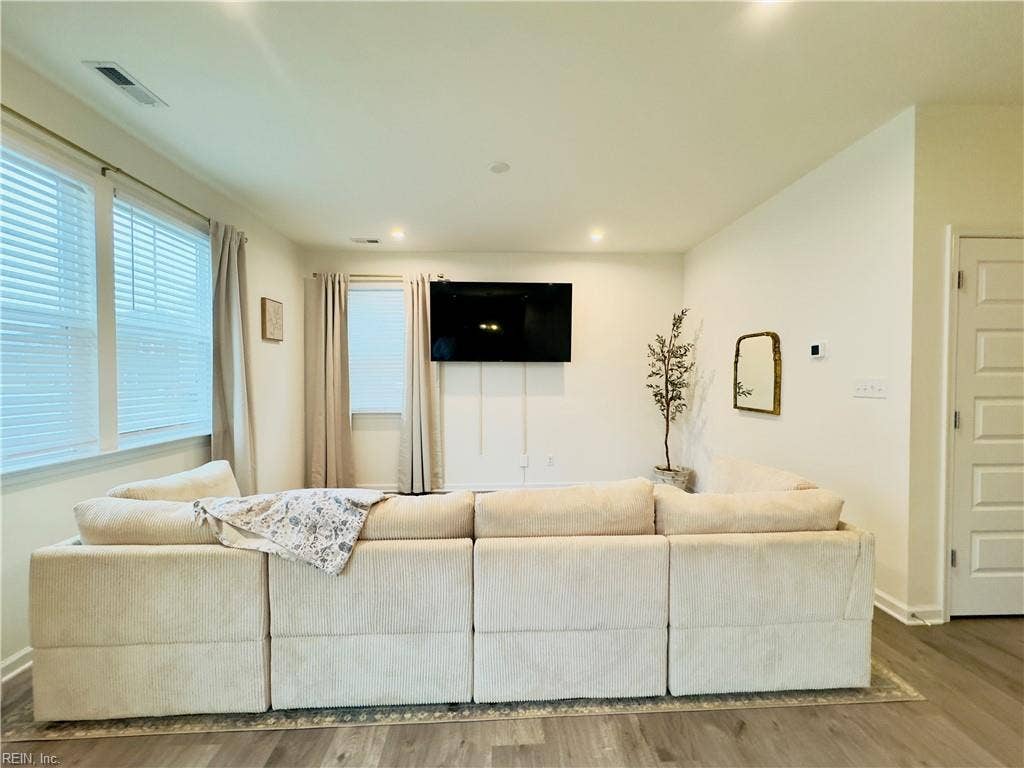101 Stephens Court, Suffolk, VA 23434 101 Stephens Court, Suffolk, VA 23434