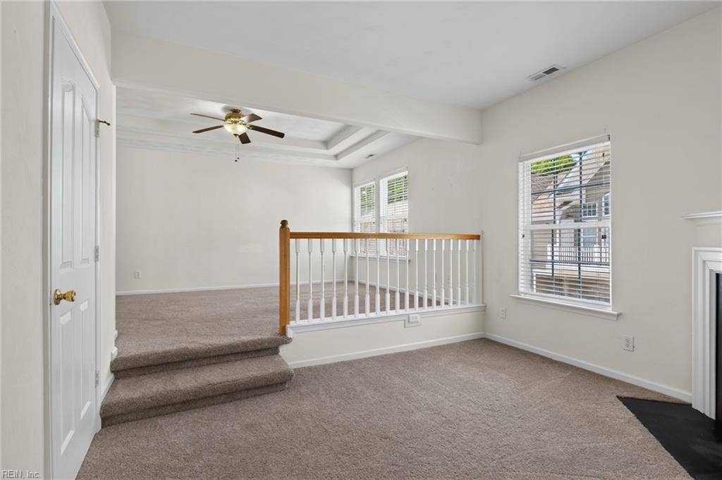 3943 Filbert Way, Carriage Homes @ Towne Sq, Virginia Beach, VA 23462 Primary suite features two levels.