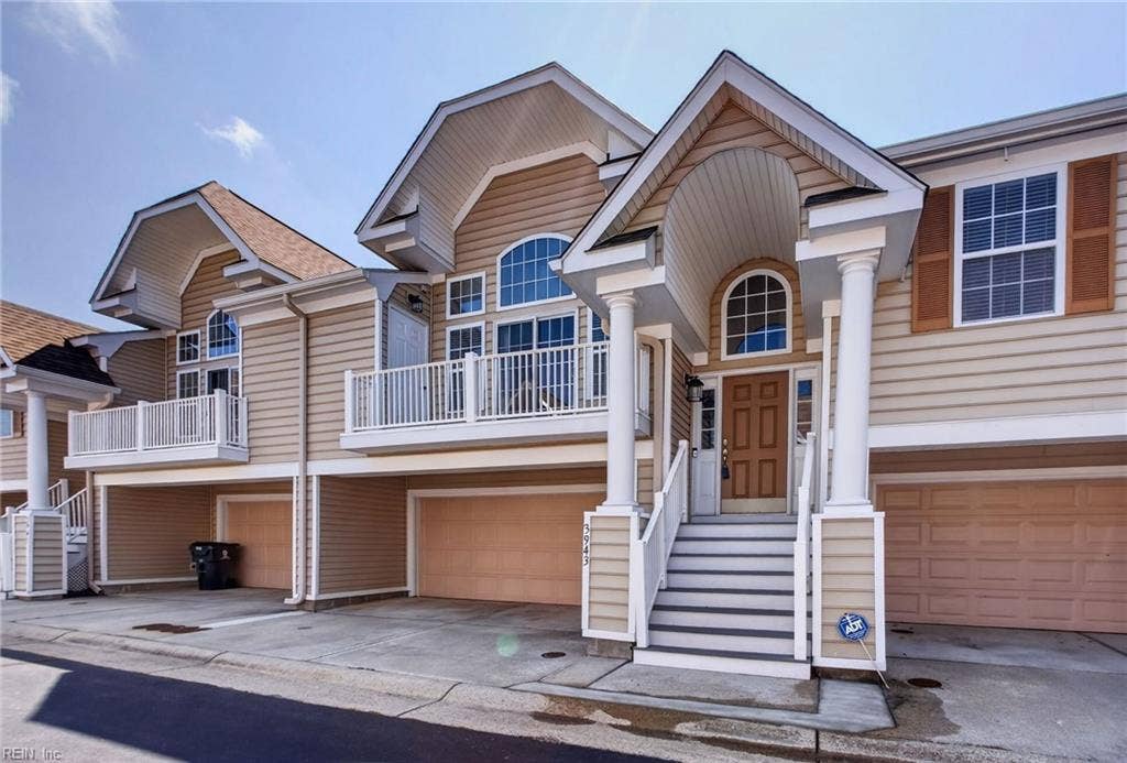 3943 Filbert Way, Carriage Homes @ Towne Sq, Virginia Beach, VA 23462 3943 Filbert Way, Carriage Homes @ Towne Sq, Virginia Beach, VA 23462