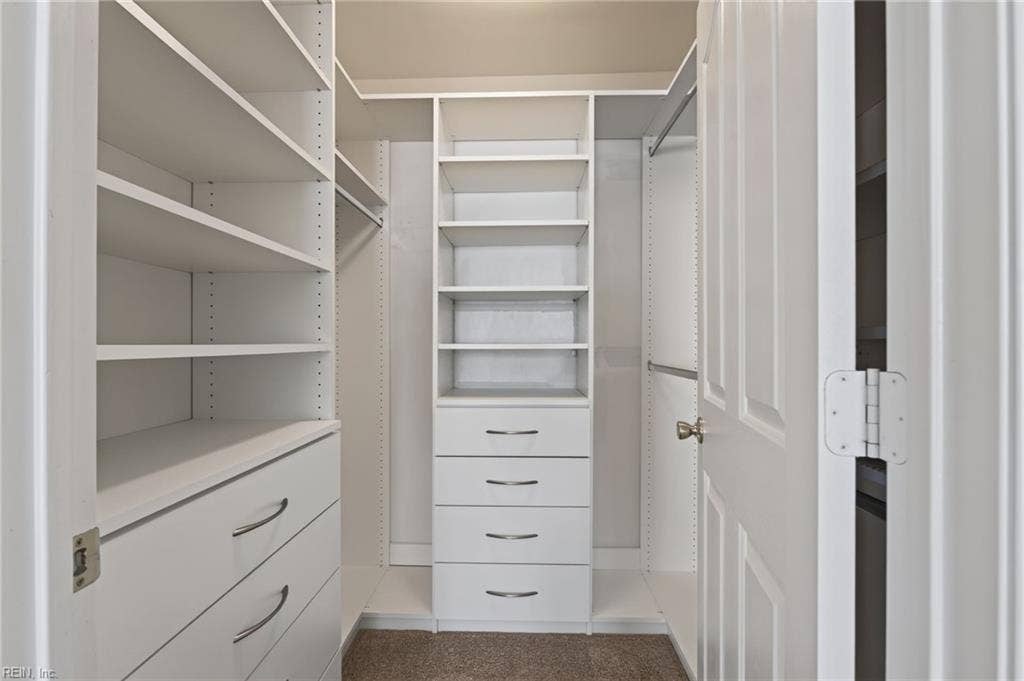 3943 Filbert Way, Carriage Homes @ Towne Sq, Virginia Beach, VA 23462 Primary walk-in closet with Closet Factory built ins.