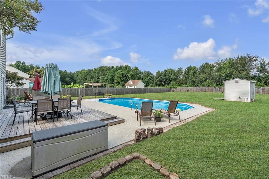 206 Eagle Creek Road, Moyock, NC 27958 206 Eagle Creek Road, Moyock, NC 27958